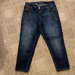 Jeans with studded sides